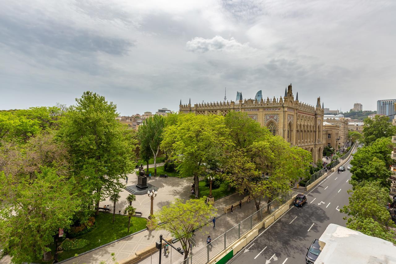 Formula Deluxe Apartment Sea View On Nizami Street Baku Exterior photo